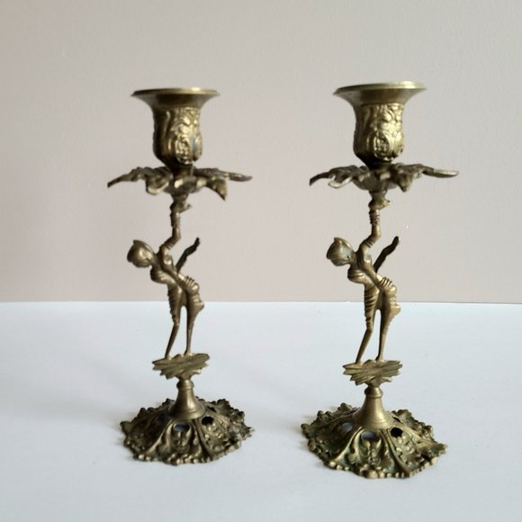 Set of 2 Vintage Brass Candleholders with Indian Dancers Figures. - Picture 5 of 7